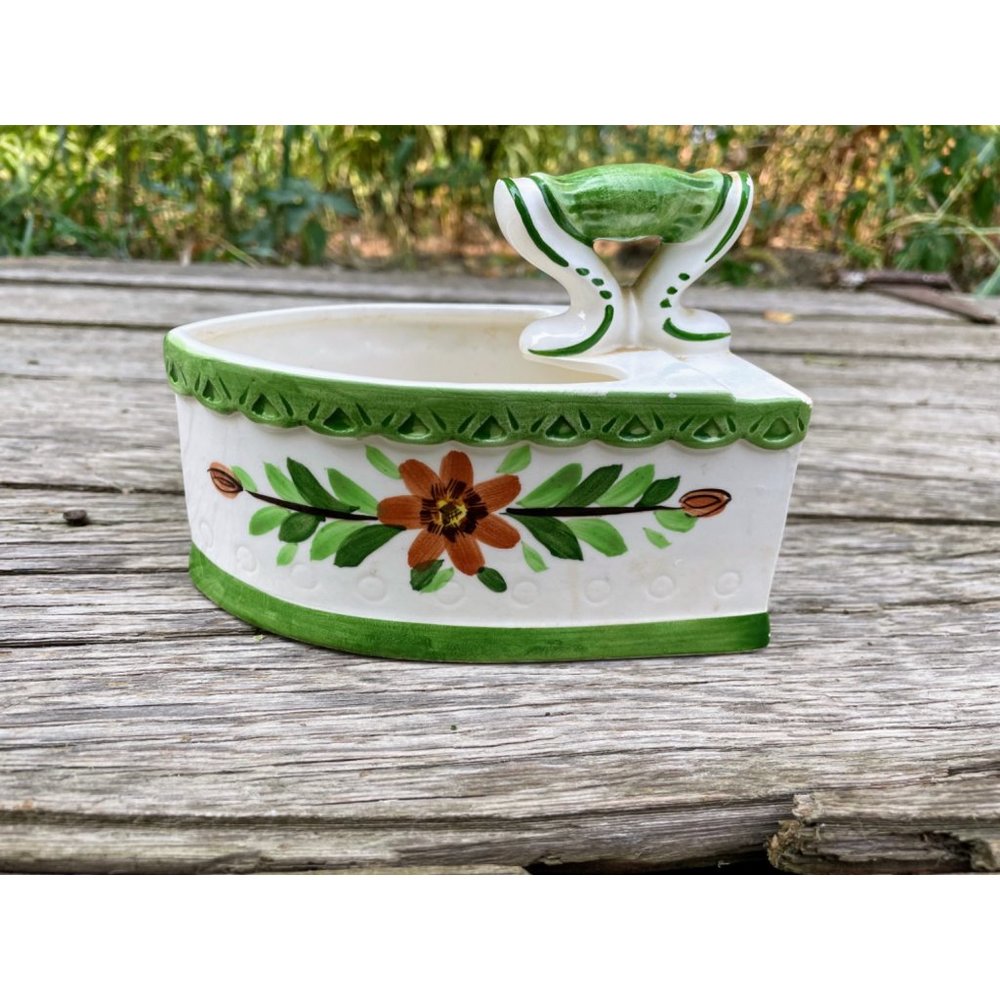 Vintage 1960s Ceramic SAD Iron Planter Vase floral - Picture 9 of 16